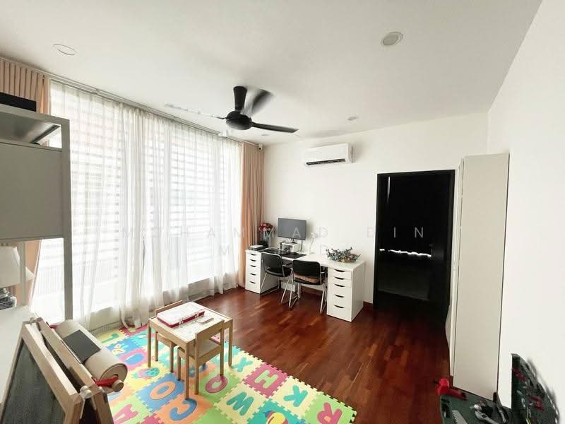 2-storey Terraced House for Sale in Cyberjaya (Selangor) - Mohammad Din Majid - Study - PropertyGuru.com.my