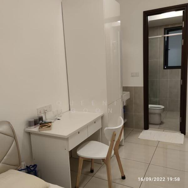 Kondominium untuk Disewa di Queens Residences Q2 @ Queens Waterfront - Queenie Goon - Study - PropertyGuru.com.my