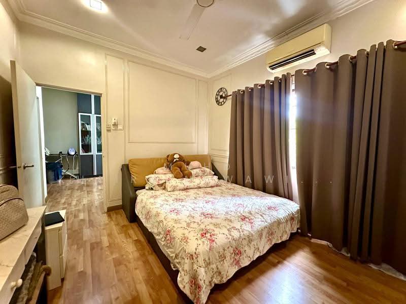 2-storey Terraced House for Sale in Denai Alam (Shah Alam) - Muhd Khairulnawawi Kamaruddin - Bedroom - PropertyGuru.com.my
