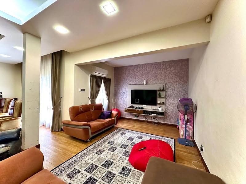 2-storey Terraced House for Sale in Denai Alam (Shah Alam) - Muhd Khairulnawawi Kamaruddin - Living Room - PropertyGuru.com.my