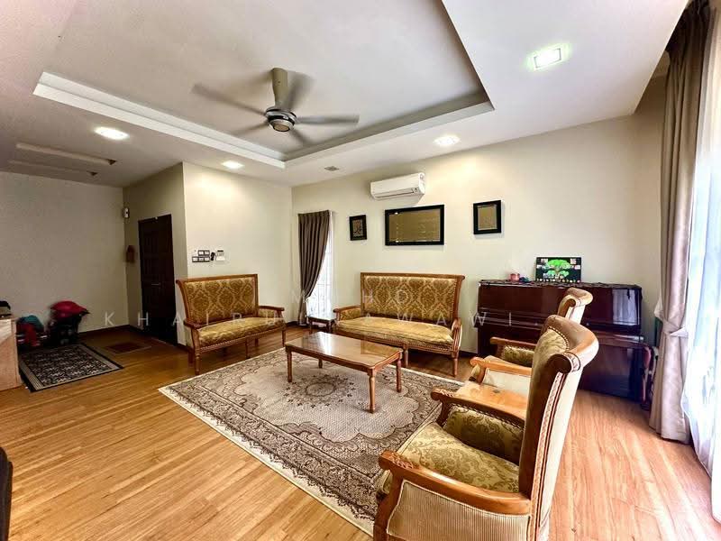 2-storey Terraced House for Sale in Denai Alam (Shah Alam) - Muhd Khairulnawawi Kamaruddin - Living Room - PropertyGuru.com.my