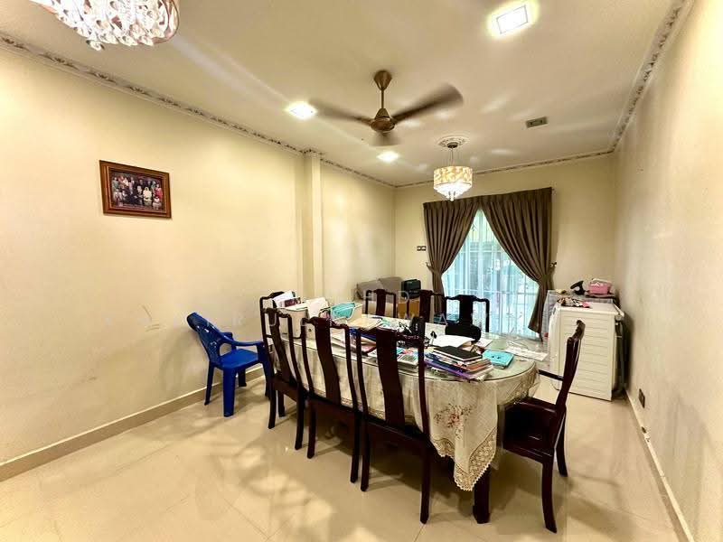 2-storey Terraced House for Sale in Denai Alam (Shah Alam) - Muhd Khairulnawawi Kamaruddin - Dining Room - PropertyGuru.com.my