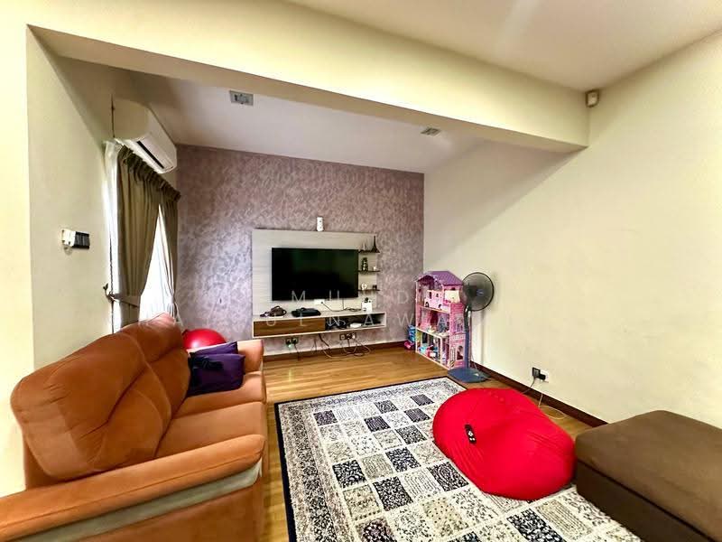 2-storey Terraced House for Sale in Denai Alam (Shah Alam) - Muhd Khairulnawawi Kamaruddin - Living Room - PropertyGuru.com.my