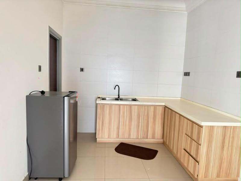 Service Residence for Sale at V@SUMMERPLACE - Vinz Ang - Kitchen - PropertyGuru.com.my