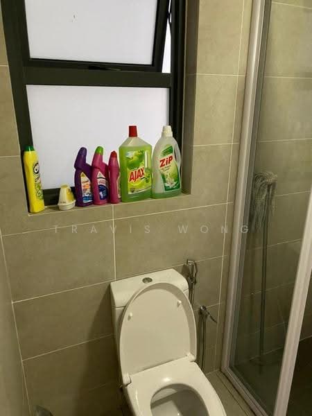 Kondominium untuk Disewa di Lakeville Residence - Travis Wong - Bathroom - PropertyGuru.com.my