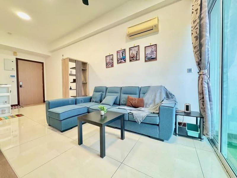 Kediaman Servis untuk Dijual di Paragon Residences @ Straits View - Eddy Chan - Living Room - PropertyGuru.com.my