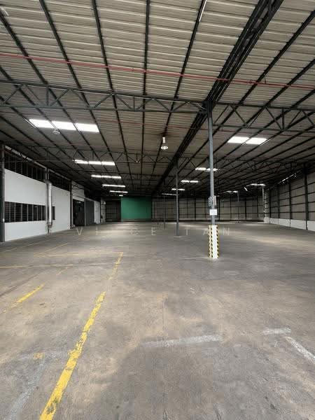 Warehouse for Rent in Rawang Perdana (Rawang) - Vince Tan - Interior - PropertyGuru.com.my