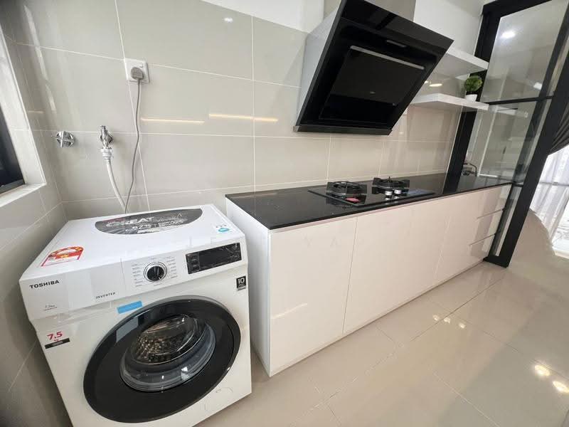 2-storey Terraced House for Sale in Eco Botanic (Iskandar Puteri (Nusajaya)) - Jeff Yap - Kitchen - PropertyGuru.com.my
