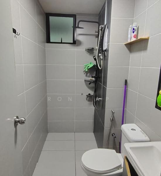 Kondominium untuk Dijual di Mizumi Residences - Ron Yap - Bathroom - PropertyGuru.com.my