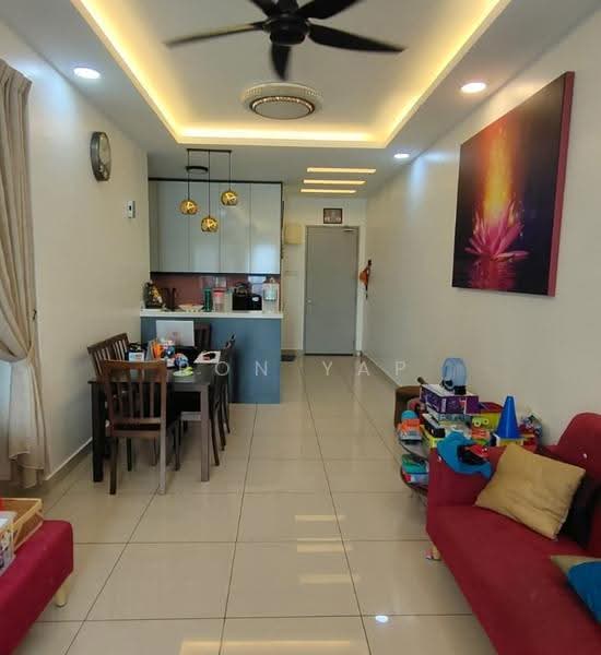 Kondominium untuk Dijual di Mizumi Residences - Ron Yap - Living Room - PropertyGuru.com.my