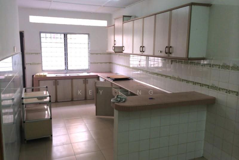2-storey Terraced House for Sale in Kelana Jaya (Petaling Jaya) - Key Ling - Kitchen - PropertyGuru.com.my