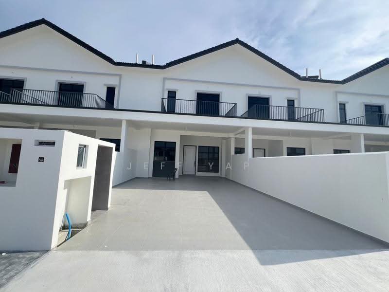 2-storey Terraced House for Sale in Eco Botanic (Iskandar Puteri (Nusajaya)) - Jeff Yap - Exterior - PropertyGuru.com.my