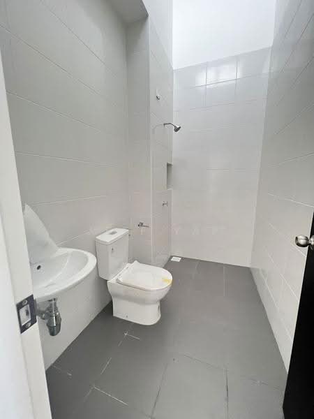2-storey Terraced House for Sale in Eco Botanic (Iskandar Puteri (Nusajaya)) - Jeff Yap - Bathroom - PropertyGuru.com.my