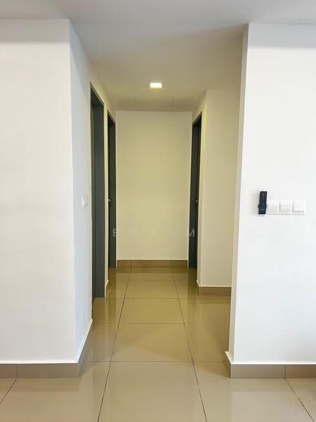 Kediaman Servis untuk Disewa di M Arisa - Eda M - Corridor - PropertyGuru.com.my