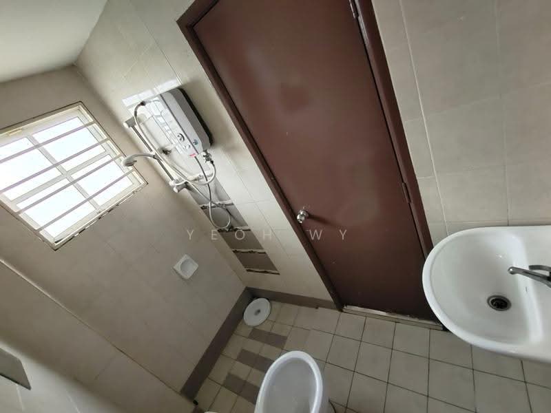 Rumah Teres untuk Dijual di Shah Alam (Selangor) - Yeoh WY - Bathroom - PropertyGuru.com.my