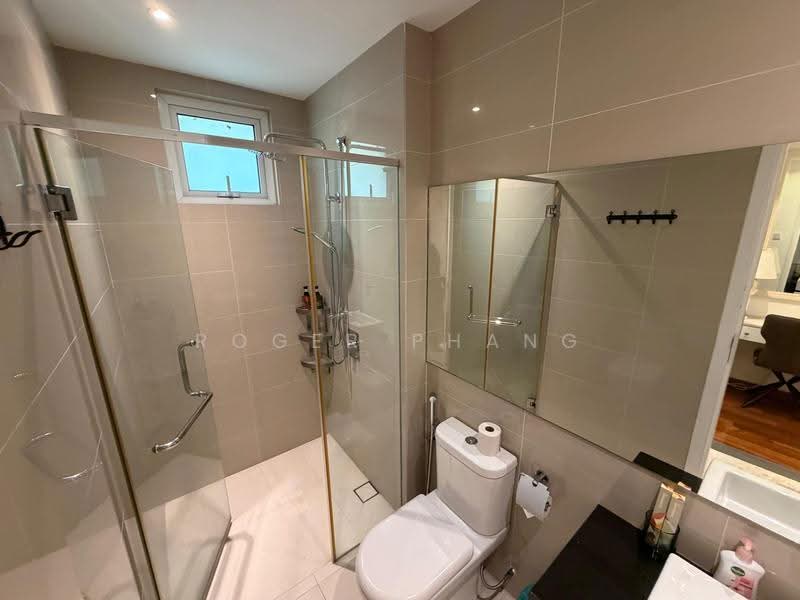 3-storey Terraced House for Sale in Segambut (Kuala Lumpur) - Roger Phang - Bathroom - PropertyGuru.com.my
