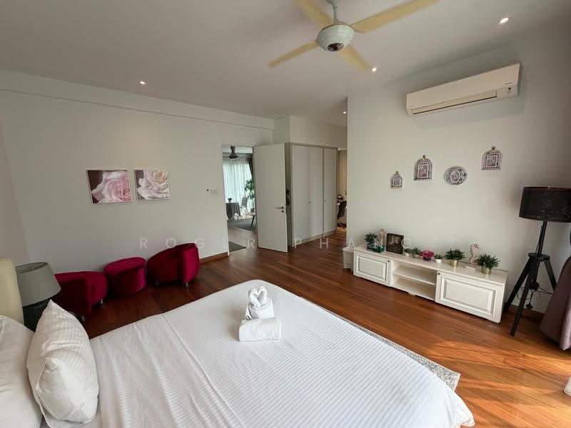 3-storey Terraced House for Sale in Segambut (Kuala Lumpur) - Roger Phang - Bedroom - PropertyGuru.com.my