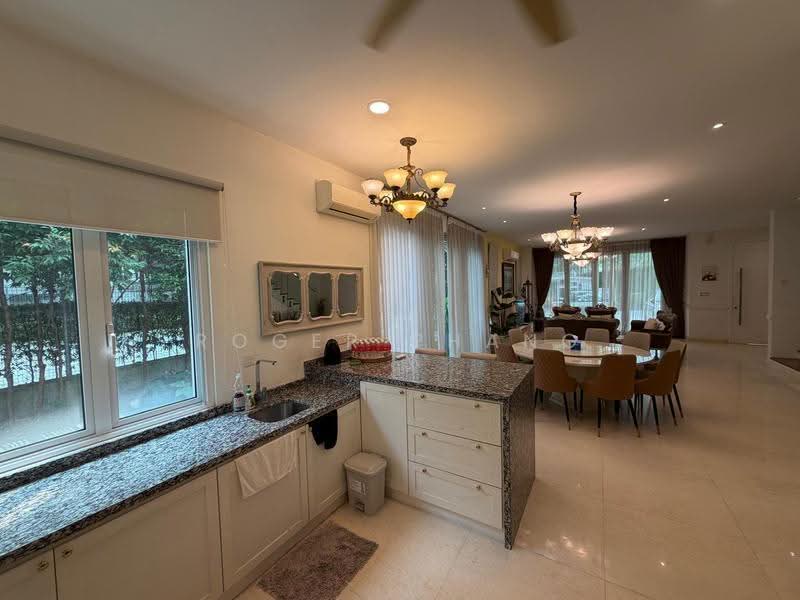 3-storey Terraced House for Sale in Segambut (Kuala Lumpur) - Roger Phang - Kitchen - PropertyGuru.com.my