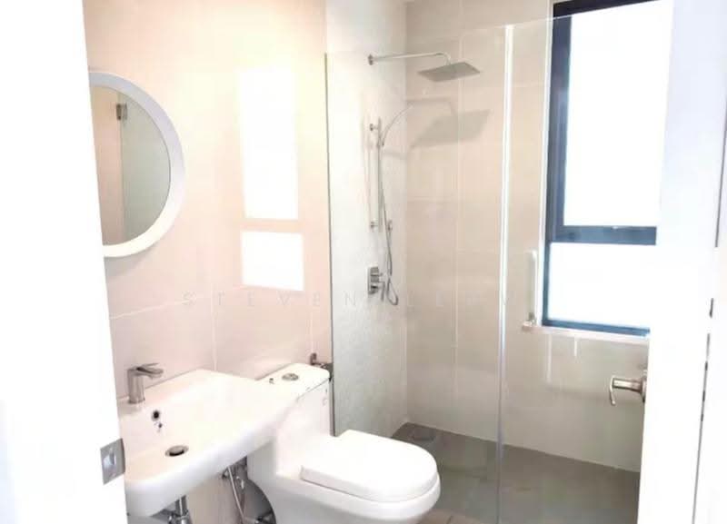 Service Residence for Sale at Continew - Steven Leaw - Bathroom - PropertyGuru.com.my