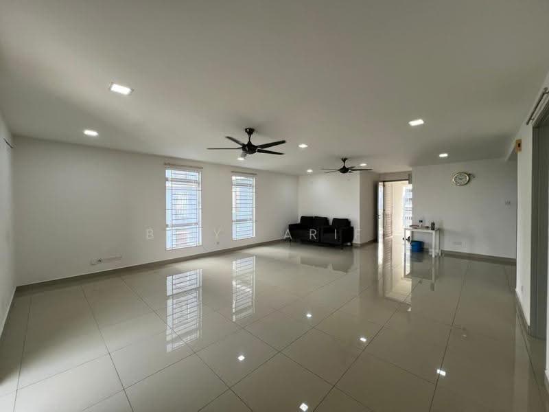 Kondominium untuk Dijual di Suasana Lumayan - BILYA ARIFF - Living Room - PropertyGuru.com.my