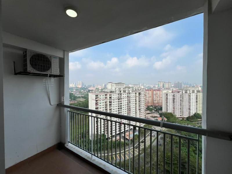 Kondominium untuk Dijual di Suasana Lumayan - BILYA ARIFF - Balcony - PropertyGuru.com.my