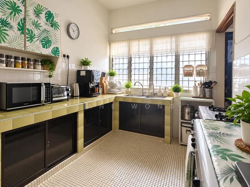 Rumah Teres 2-Tingkat untuk Dijual di Taman Connaught (Cheras) - Leane Wong - Kitchen - PropertyGuru.com.my