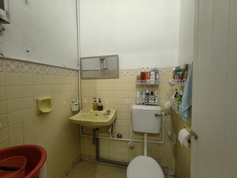Rumah Teres 2-Tingkat untuk Dijual di Taman Connaught (Cheras) - Leane Wong - Bathroom - PropertyGuru.com.my