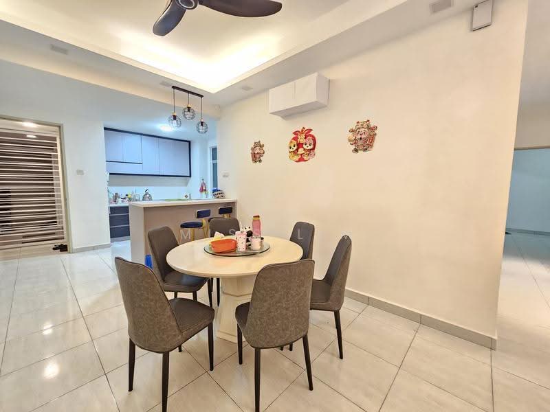 Service Residence for Rent at BSP 21 - MISS LIM - Dining Room - PropertyGuru.com.my