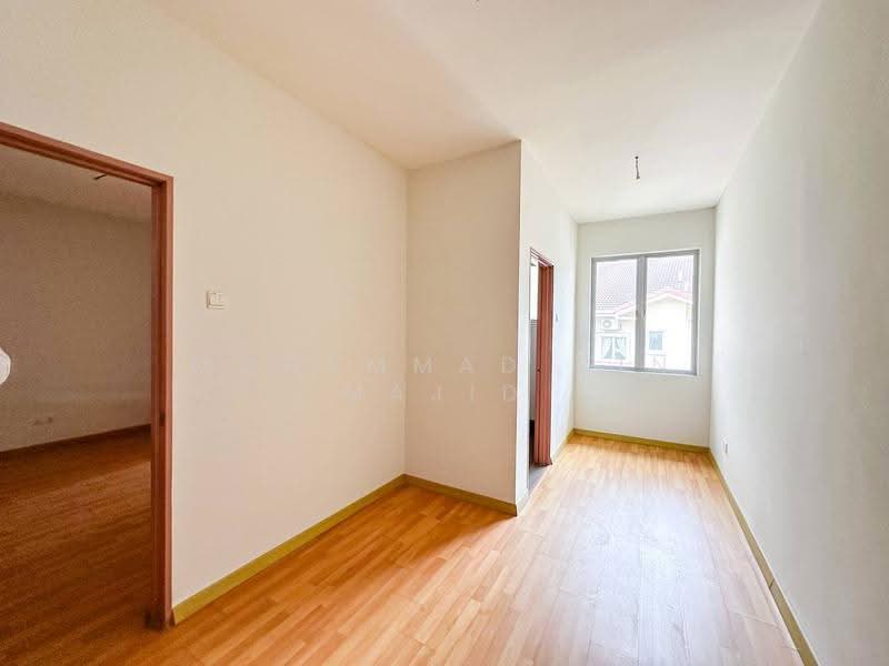 2-storey Terraced House for Sale in Denai Alam (Shah Alam) - Mohammad Din Majid - Interior - PropertyGuru.com.my