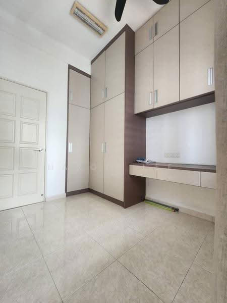 Flat for Sale at Lavender Park - Harold Lee - Interior - PropertyGuru.com.my