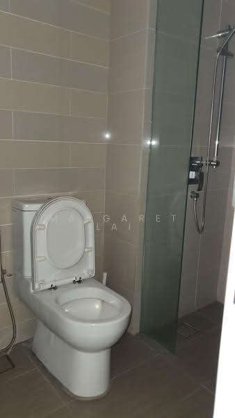 Service Residence for Sale at Ramada (One @ Bukit Ceylon) - Margaret Lai - Bathroom - PropertyGuru.com.my