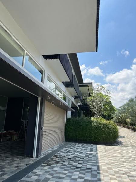 Bungalow House untuk Dijual di Leisure Farm (Gelang Patah) - Jameson Choo - PropertyGuru.com.my