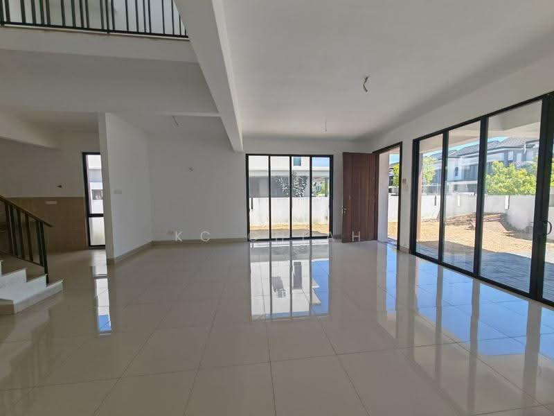 2-storey Terraced House for Sale in Shah Alam (Selangor) - KC Cheah - Living Room - PropertyGuru.com.my