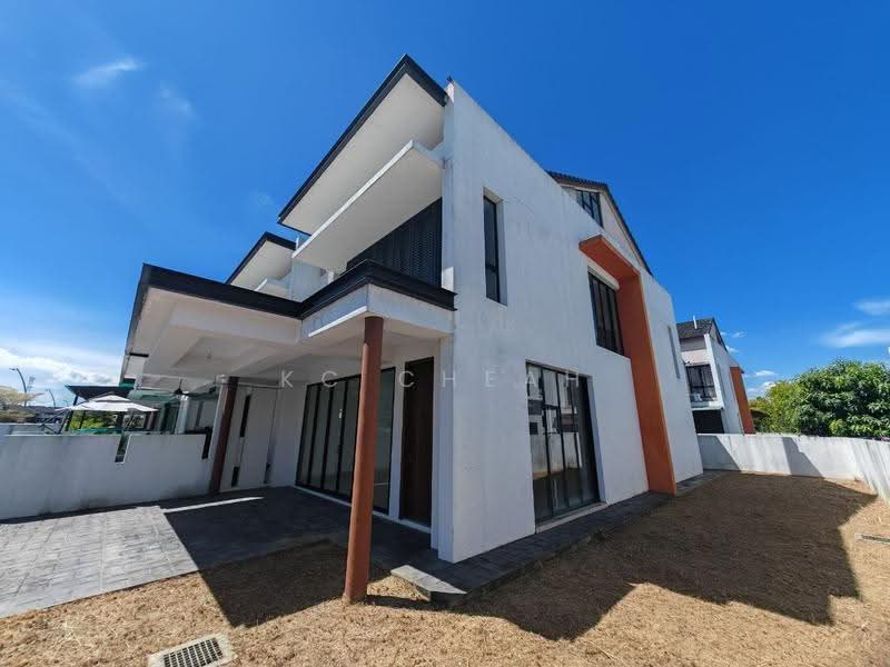 2-storey Terraced House for Sale in Shah Alam (Selangor) - KC Cheah - Exterior - PropertyGuru.com.my