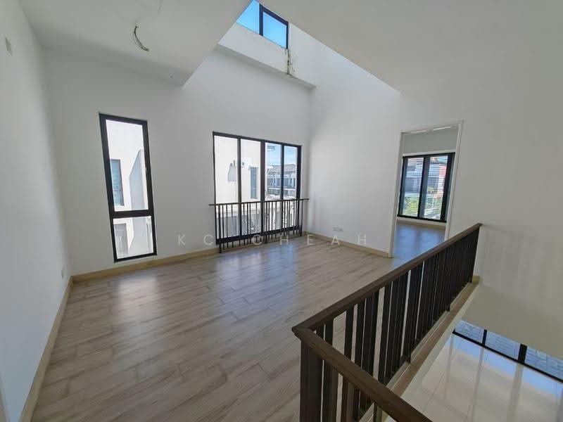 2-storey Terraced House for Sale in Shah Alam (Selangor) - KC Cheah - Living Room - PropertyGuru.com.my