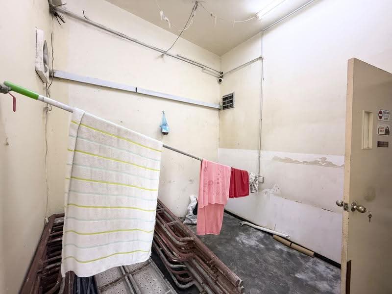 Shop for Rent in George Town (Penang) - Bryan Teng - Interior - PropertyGuru.com.my