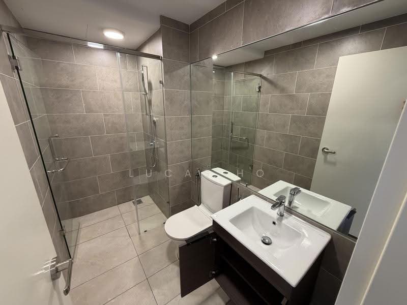 Kediaman Servis untuk Disewa di Residensi Estetik 8 (Est8) - Lucas Ho - Bathroom - PropertyGuru.com.my