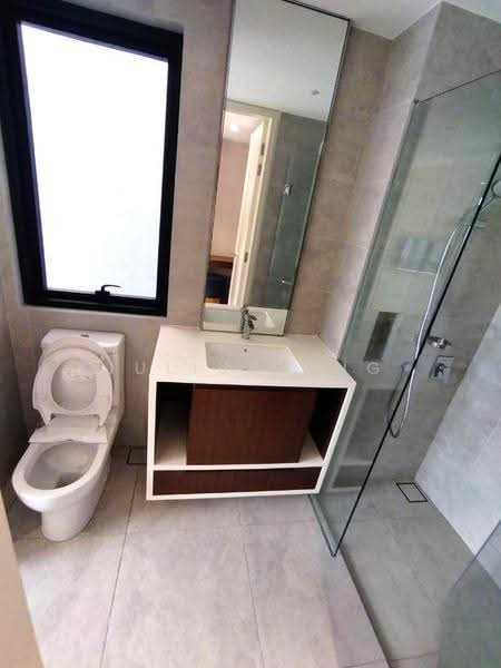 Service Residence for Sale at Hill10 Residence @ i-City - Julius Ong - Bathroom - PropertyGuru.com.my