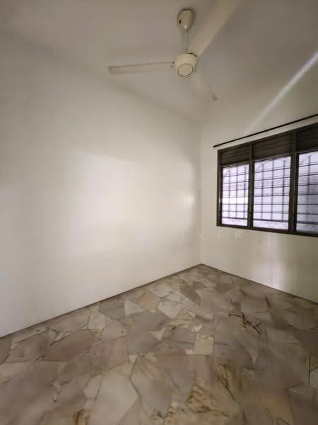 2-storey Terraced House for Sale in Happy Garden (Kuchai Lama) - Mak Oliver - Interior - PropertyGuru.com.my