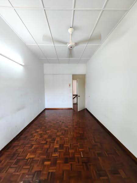 2-storey Terraced House for Sale in Happy Garden (Kuchai Lama) - Mak Oliver - Interior - PropertyGuru.com.my
