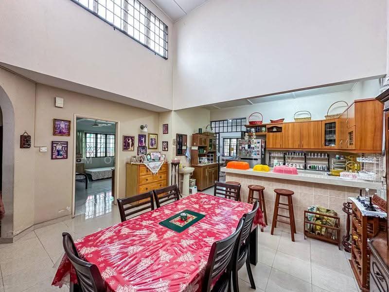 Rumah Berkembar untuk Dijual di Bukit Gasing (Petaling Jaya) - Mohammad Din Majid - PropertyGuru.com.my