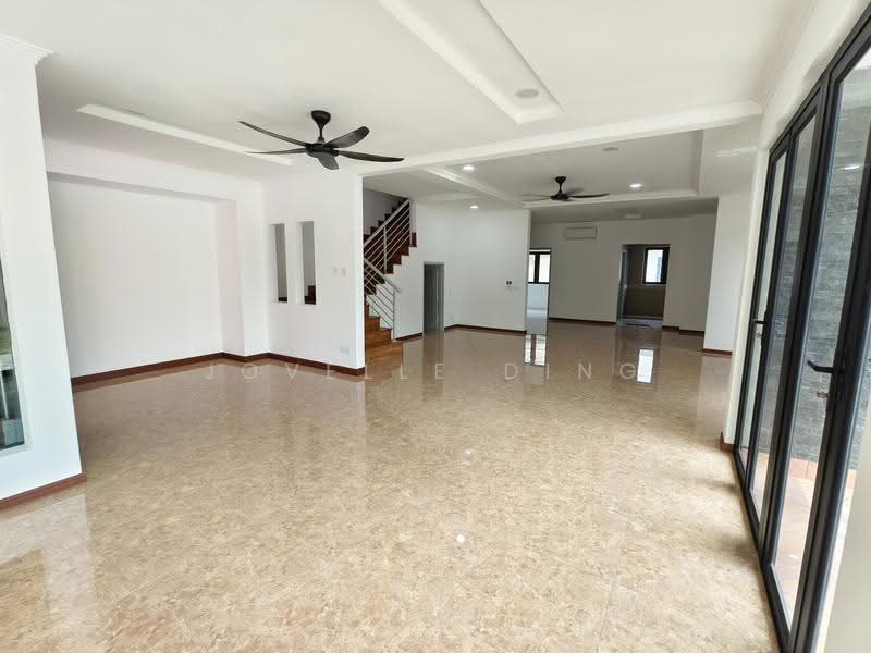 Rumah Teres 2-Tingkat untuk Disewa di Setia Tropika (Johor Bahru) - Jovelle Ding - Living Room - PropertyGuru.com.my