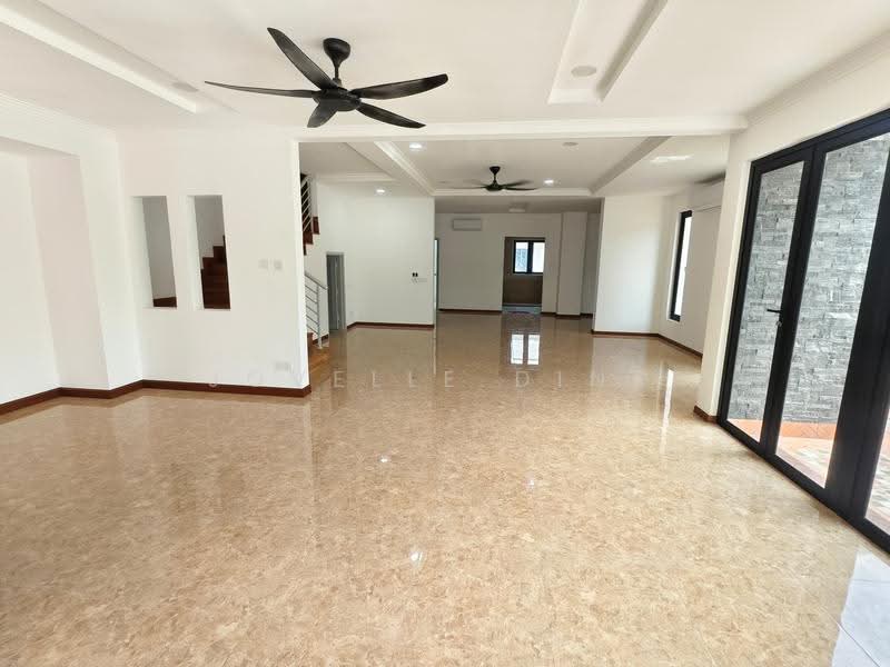 Rumah Teres 2-Tingkat untuk Disewa di Setia Tropika (Johor Bahru) - Jovelle Ding - Living Room - PropertyGuru.com.my