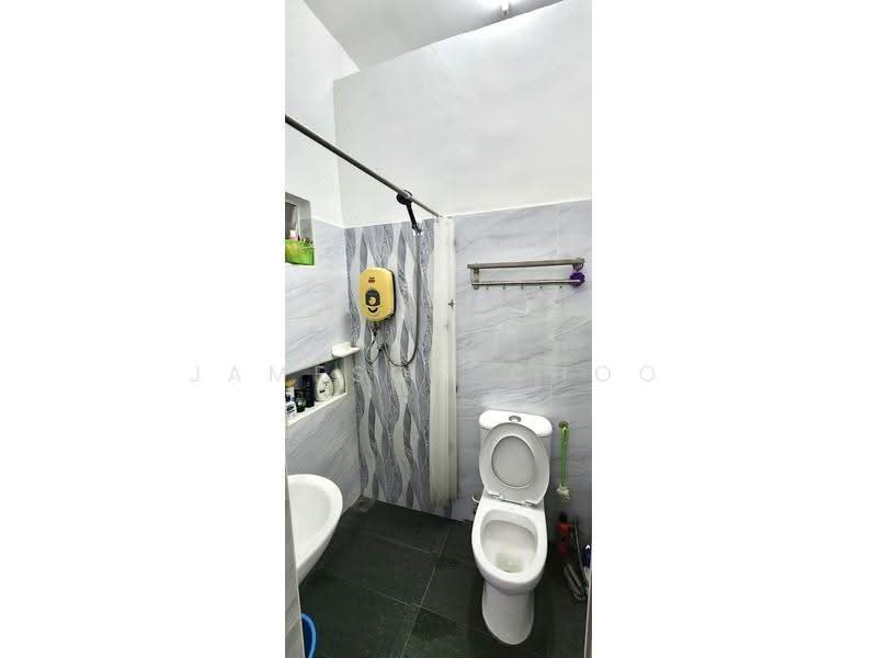 1-storey Terraced House for Rent in Johor Bahru (Johor) - Jameson Choo - Bathroom - PropertyGuru.com.my