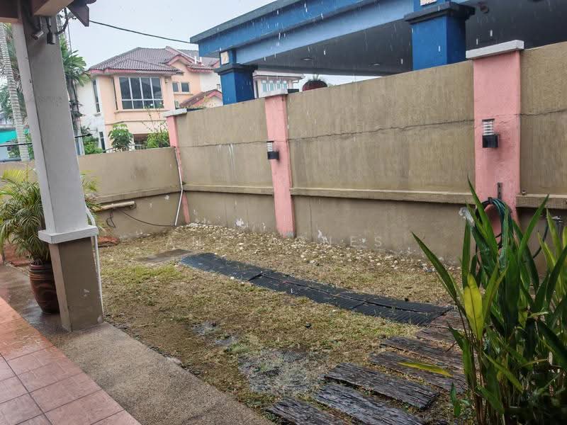 Rumah Berkembar untuk Dijual di Bukit Raja (Selangor) - Ang Agnes - PropertyGuru.com.my