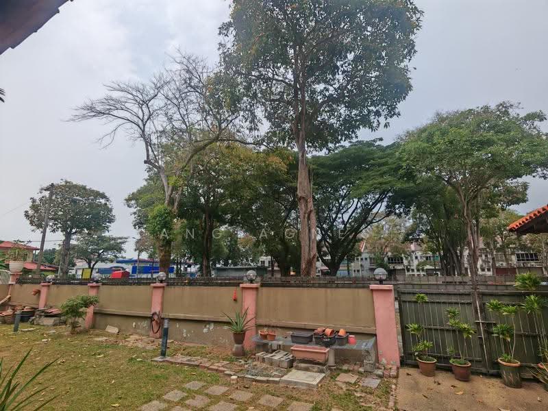 Rumah Berkembar untuk Dijual di Bukit Raja (Selangor) - Ang Agnes - PropertyGuru.com.my