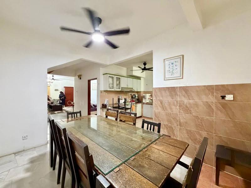 Rumah Teres 2-Tingkat untuk Dijual di Pusat Bandar Puchong (Puchong) - Mohammad Din Majid - Dining Room - PropertyGuru.com.my