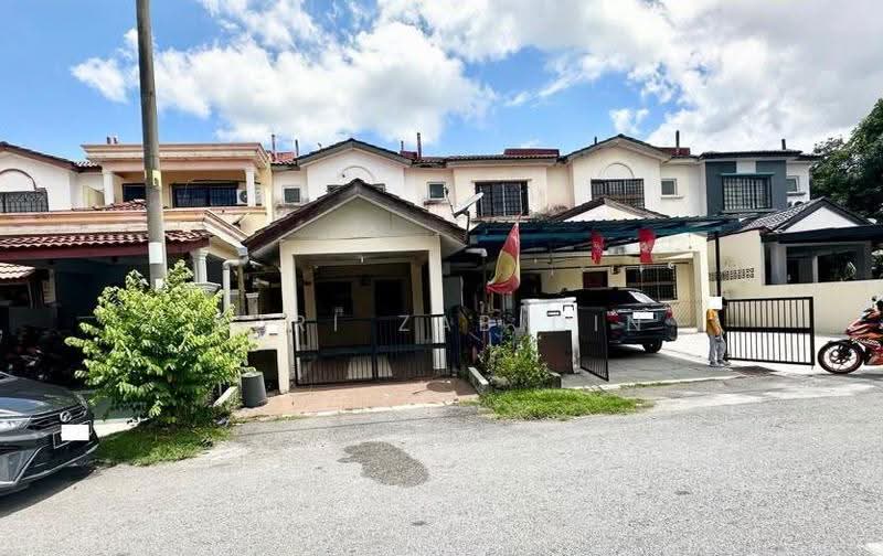 Terraced House for Sale in Bandar Tasik Puteri (Rawang) - Azri Zabidin - Exterior - PropertyGuru.com.my