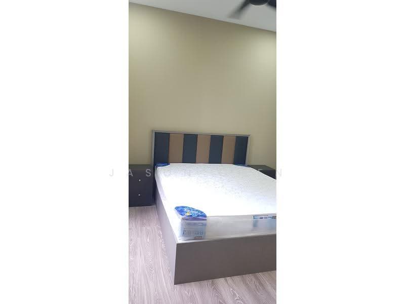 Kediaman Servis untuk Disewa di United Point (Residensi Berpadu) - Jason Chen - Bedroom - PropertyGuru.com.my