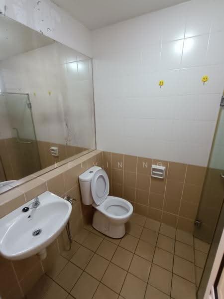Kondominium untuk Disewa di Aman Heights Condominium - Kelvin Ng - Bathroom - PropertyGuru.com.my